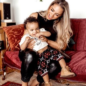 Meet your Posher, Lyzabeth